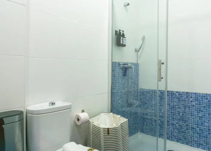 Downtown Alvarez 13 *